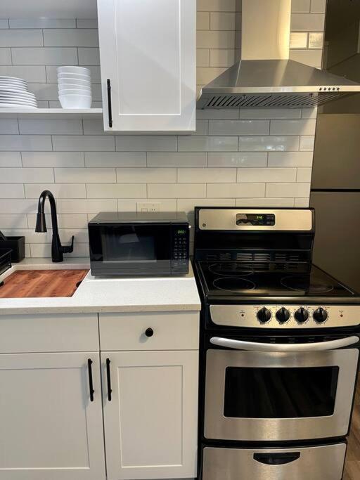 Sparkling Guest Home 2 Bedroom-15 Minutes To Clearwater Beach Dış mekan fotoğraf
